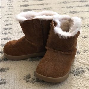 Toddler Uggs